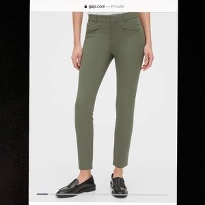 NWOT GAP skinny Ankle Pants